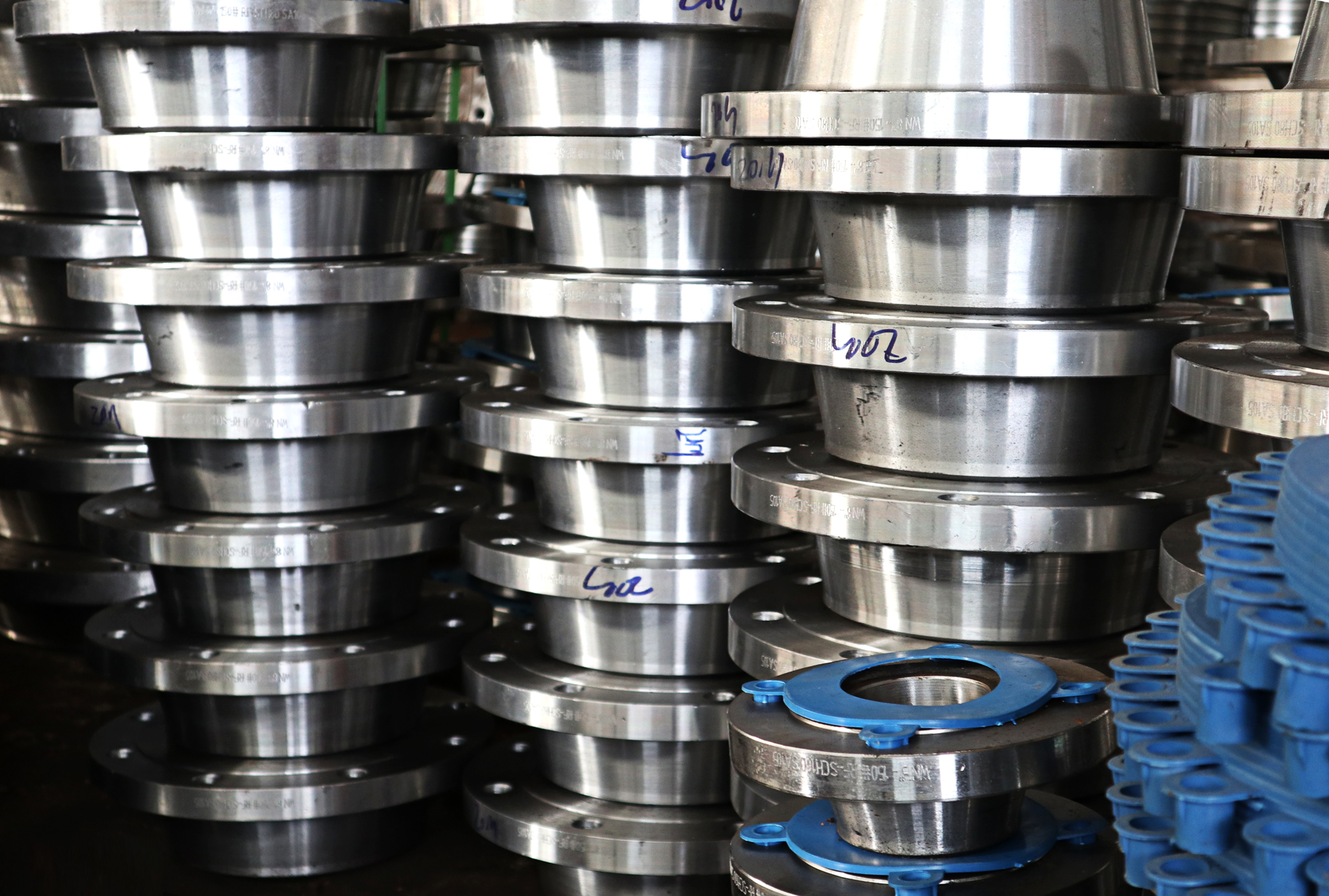 加工不銹鋼法蘭時存在什么樣的問題以及如何解決？